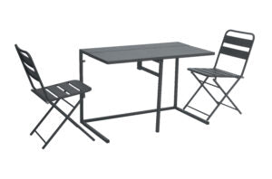 Balcone arredato con mobili salvaspazio, soluzioni per piccoli spazi esterni