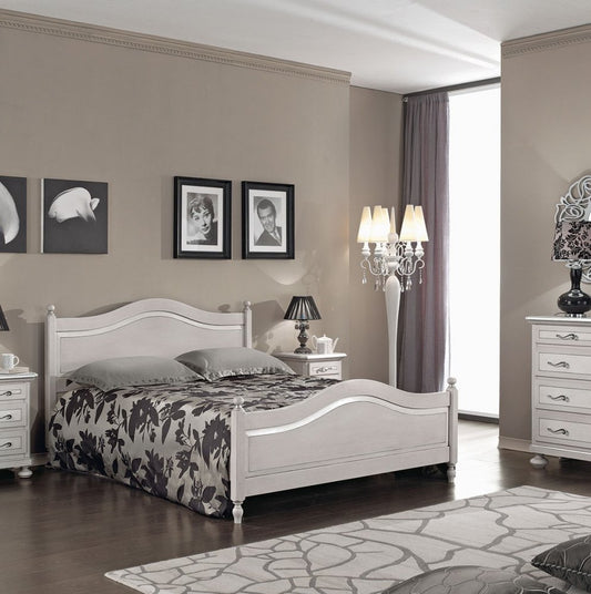 Letto matrimoniale bianco