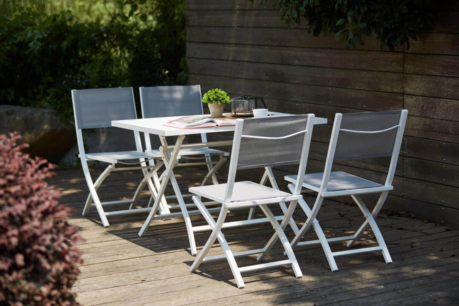 Panoramica Tavolo da giardino Alabama 70x130 cm pieghevole in alluminio color bianco, ideale per spazi esterni | Albert Stock