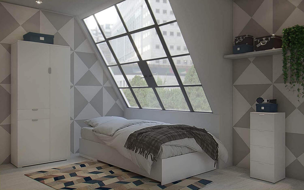 ARMADIO CON 3 ANTE E 1 CASSETTO BIANCO