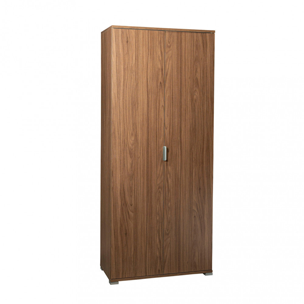 Armadio MR805026 isolato su sfondo bianco, con venature del legno in evidenza.