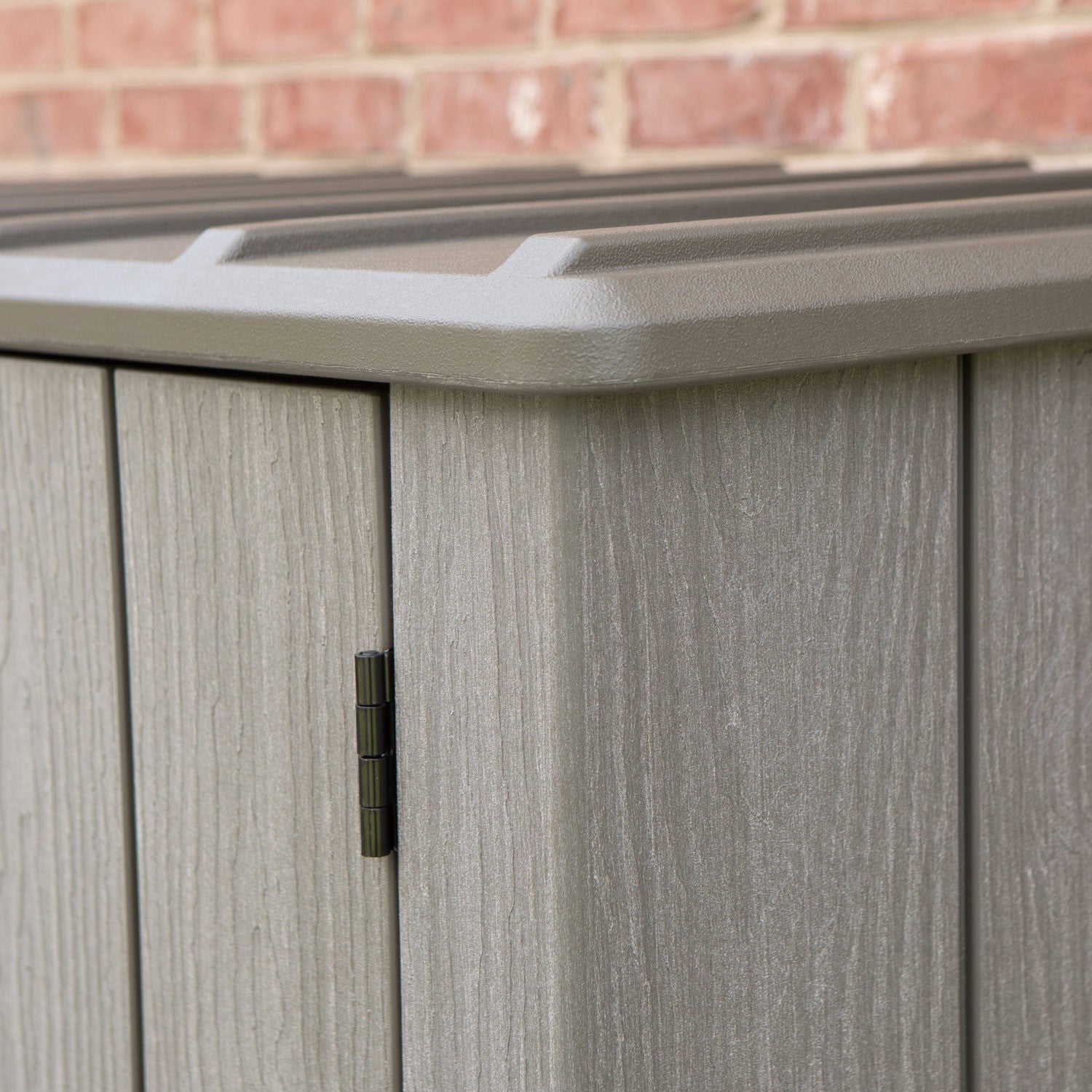 Lifetime Armadio Con Finitura Effetto Legno