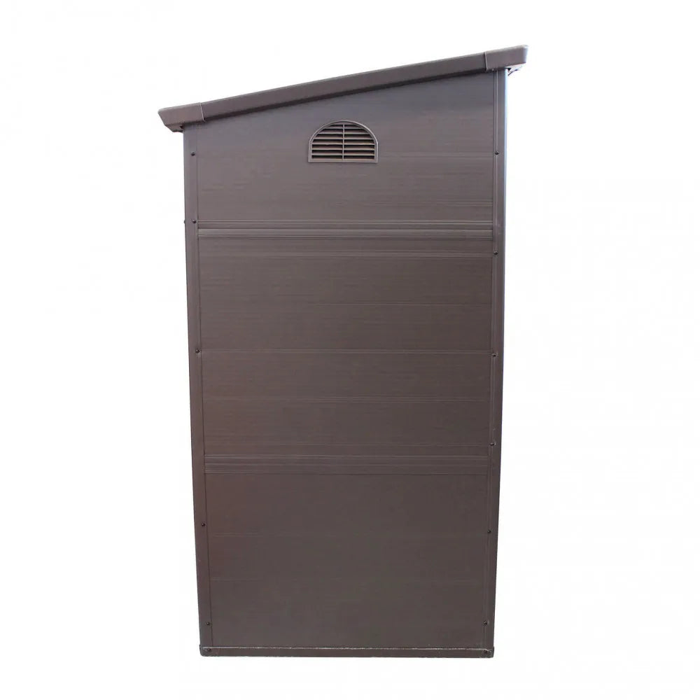 Primo piano retro e della superficie della Casetta Hause, che mostra la texture del materiale plastico resistente alle intemperie | Albert Stock