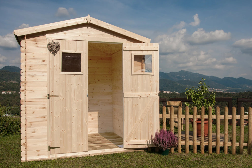 Casetta Giulia da giardino 200x200 cm in Abete Grezzo, con doppia porta e tetto in OSB con cartonfeltro bitumato, vista frontale