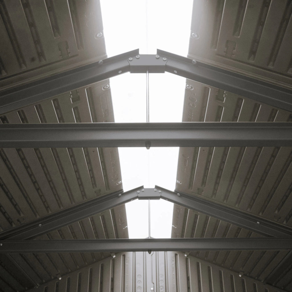 Casetta Venezia in Polietilene HDPE a doppia parete (213x213 cm) con lucernario, finestra apribile, porta rinforzata e pavimento incluso, dettaglio lucernaio interno