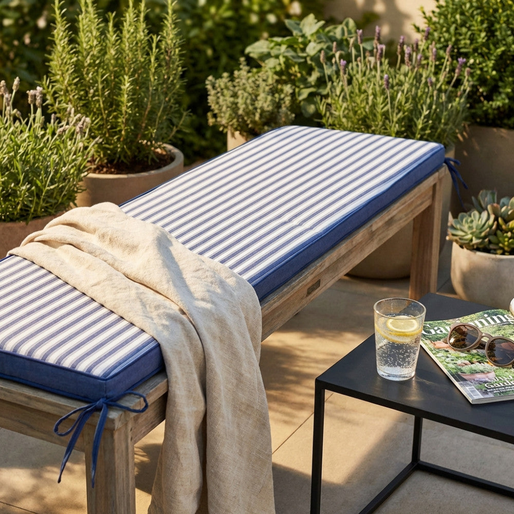 Dettaglio laccetti cuscino outdoor Cosma
