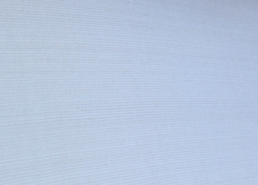 Dettaglio Colore Set salotto da esterno Mumbai 2P con struttura in alluminio grigio chiaro, braccioli e schienali in corda tonda sintetica, e cuscini spessi, composto da divano a due posti, due poltrone e un tavolino con piano in vetro