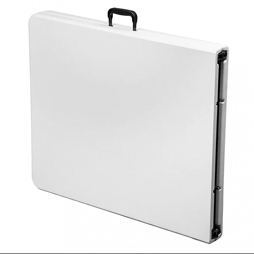 Dettaglio ingombro del tavolo catering, che mostrano il meccanismo di chiusura e la finitura robusta per un uso frequente | Albert Stock