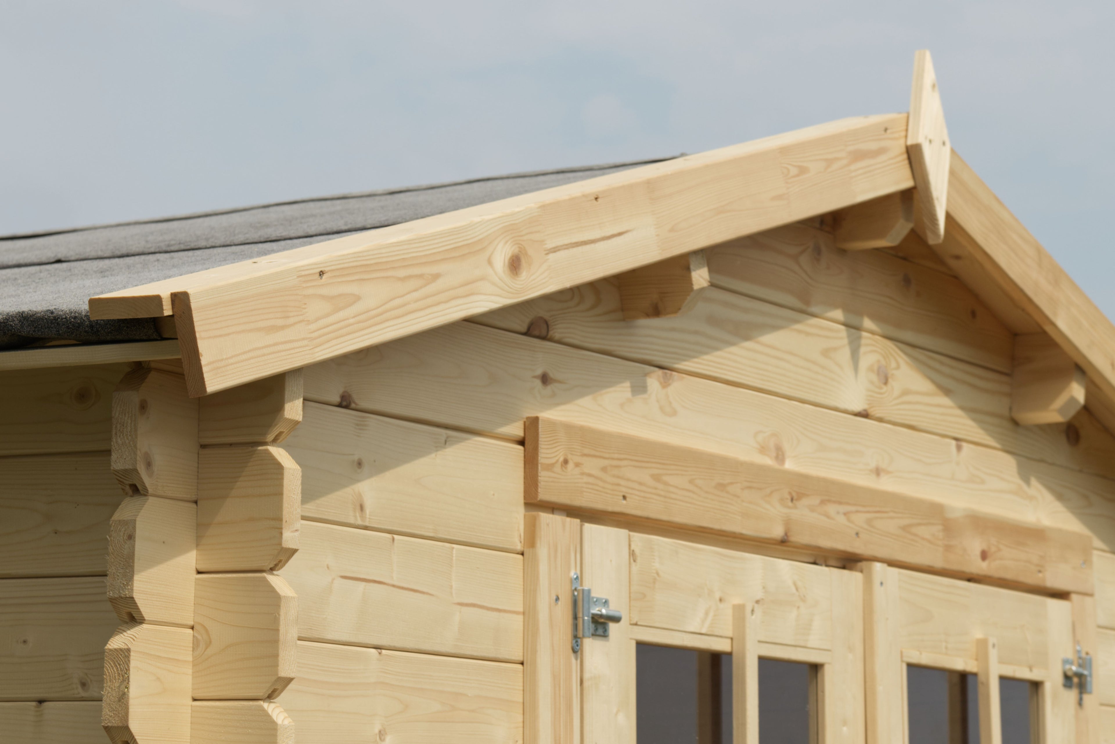 Dettaglio del tetto della casetta Astrid