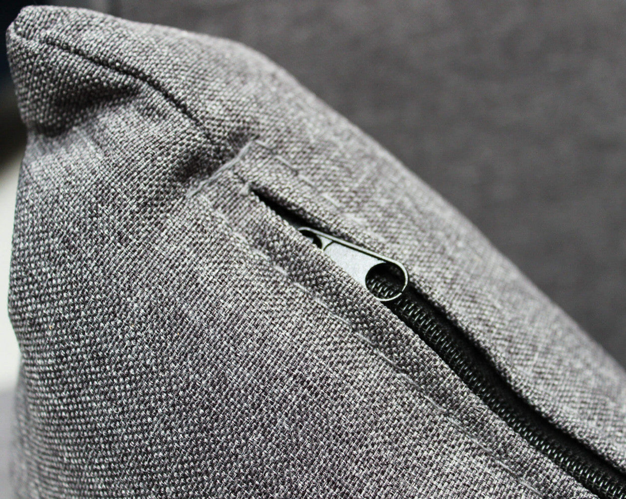 Divano letto Cedric con cuscini decorativi, comfort aggiuntivo | Albert Stock