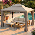 Gazebo Cosma Avana 3x4 allestito a bordo piscina con divani da esterno.