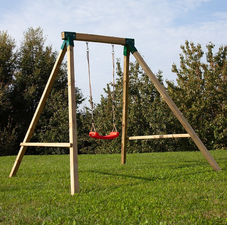 Vista frontale del Gioco Altalena Singola Losa Esterni da vivere in legno di pino con seduta rossa