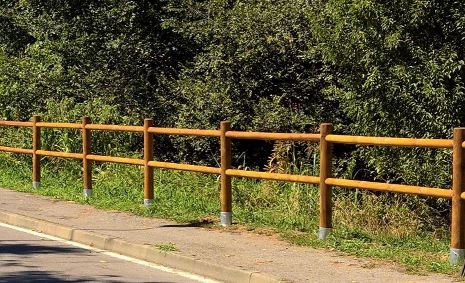 RECINZIONE CON DUE FORI