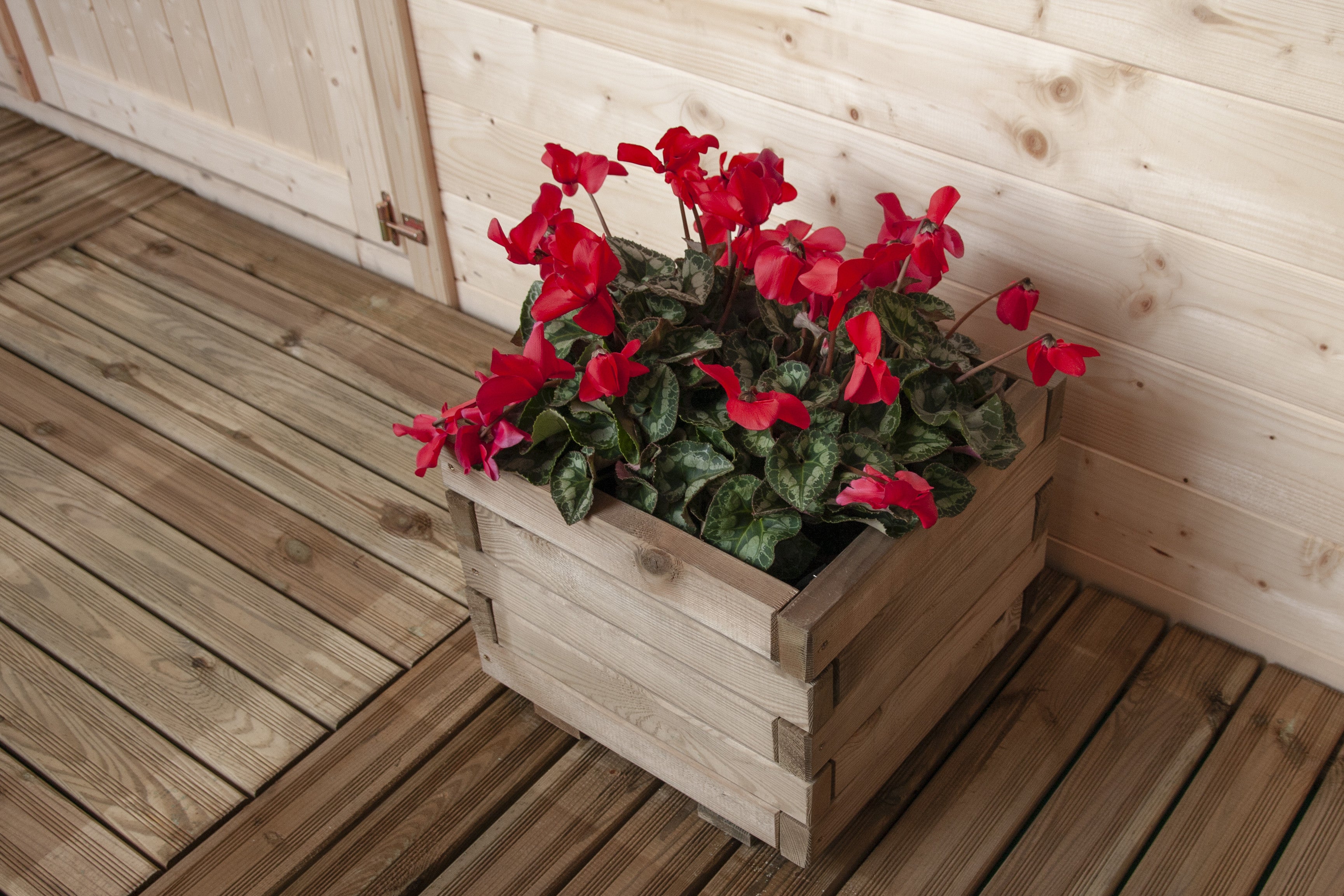 FIORIERA TULIPANO CM 40x40X32,5 H.