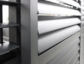 Laterale scorrevole a lamelle orientabili per pergola bioclimatica 4m antracite by Albert