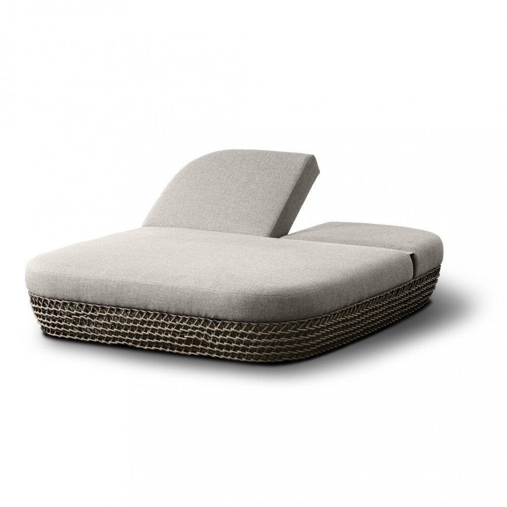 Lettino da Esterno Lafayette 2 Posti con struttura in alluminio e rivestimento in corde beige, completo di cuscini.