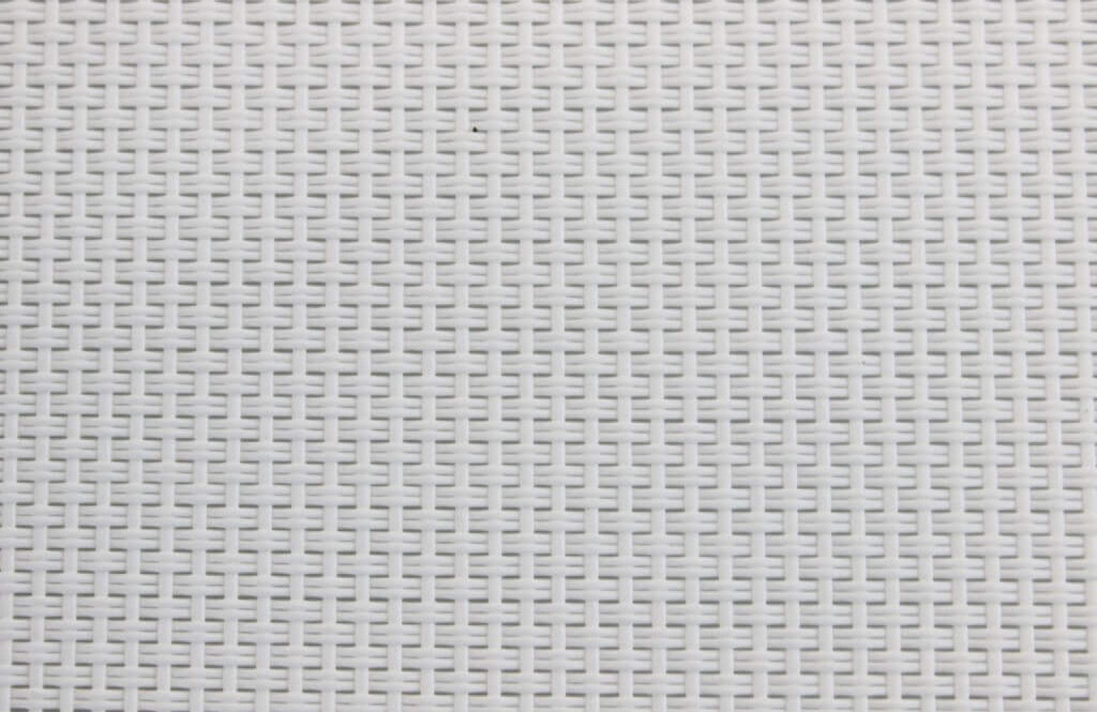 Dettaglio ravvicinato della trama intrecciata bianca della seduta, che mostra la finitura resistente e traspirante del materiale.