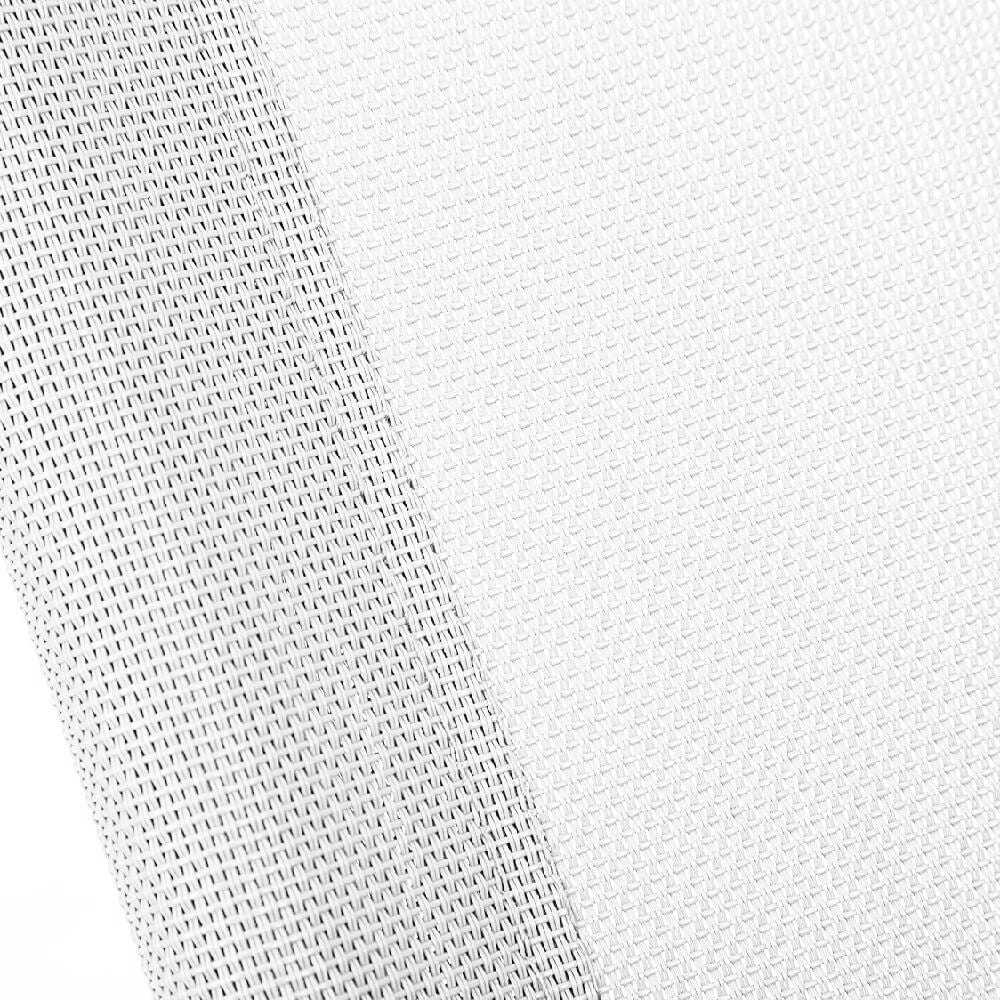 Lettino mare Rimini bianco con tettuccio regolabile, struttura in alluminio, posizionato su una spiaggia