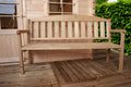 Mattonella in legno di pino Losa Esterni da Vivere 100x100x3,8 ambientata all'esterno