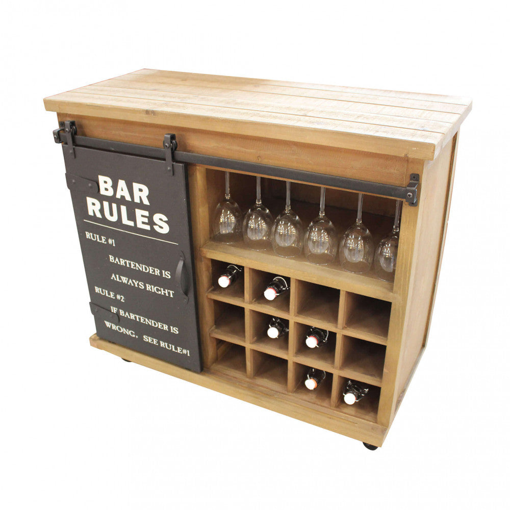 Dettaglio superiore del mobile bar che mostra i supporti per i calici da vino e la rastrelliera per le bottiglie.