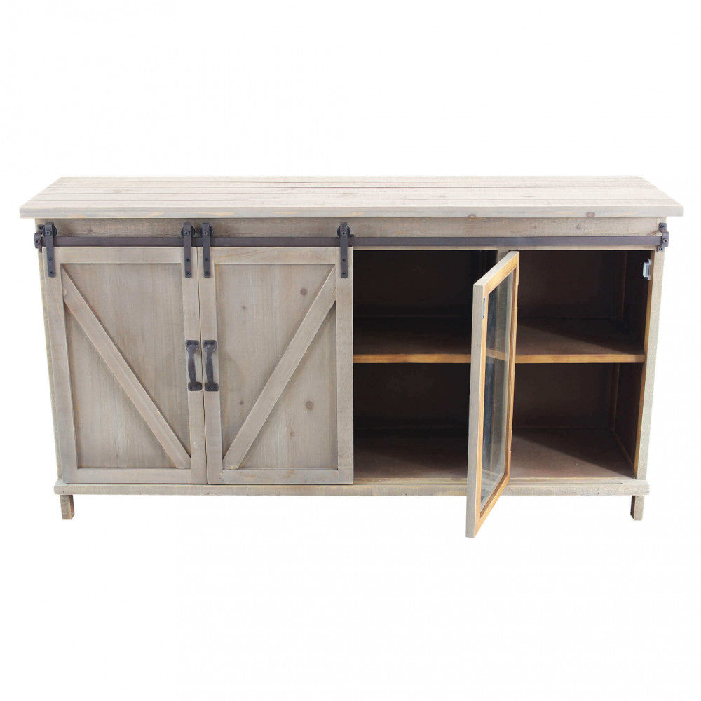 Dettaglio della credenza con un'anta a vetrina aperta, rivelando i robusti ripiani interni in legno.