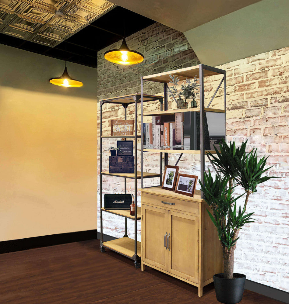 Mobile libreria Eugene, un complemento d'arredo robusto in metallo e legno con design contemporaneo | Albert Stock