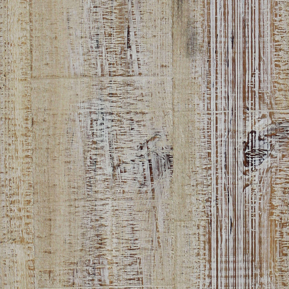 Dettaglio ravvicinato delle venature tattili e della finitura rustica del legno.