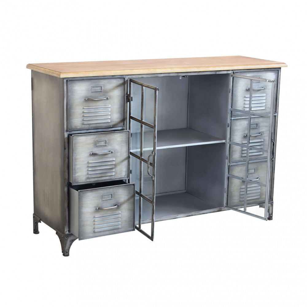 Credenza Ernest con ante a vetrina aperte, rivelando i ripiani interni in acciaio per l'organizzazione dello spazio.