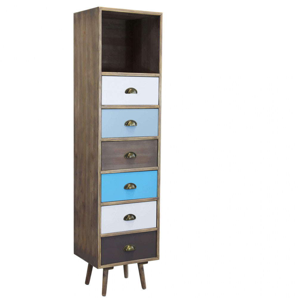 Vista angolare della cassettiera alta in legno con sei cassetti colorati su sfondo bianco.