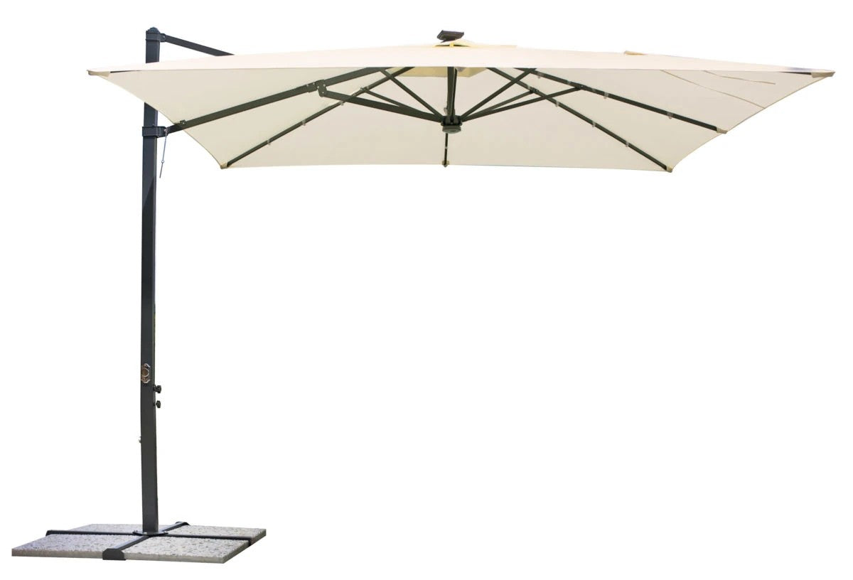 Ombrellone quadrato 3x3 metri color ecrù con palo centrale in alluminio.