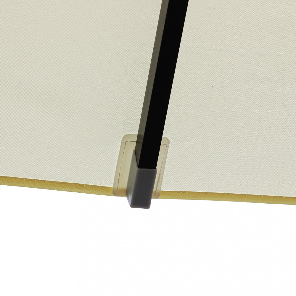 Ombrellone quadrato 3x3 metri con palo centrale nero e telo beige a2