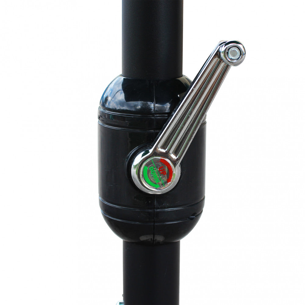 Dettaglio Maniglia Ombrellone quadrato 3x3 metri con palo centrale nero e telo beige a2