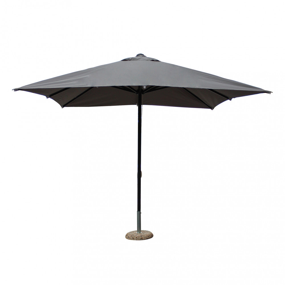 Ombrellone da giardino con struttura nera e telo grigio.