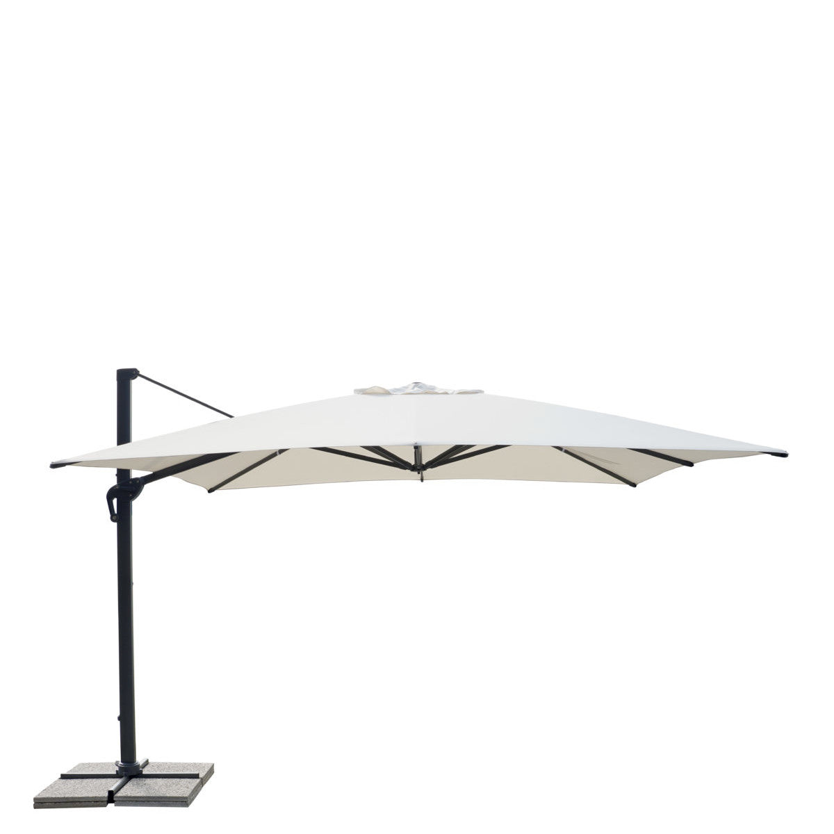 Ombrellone quadrato 4x4 metri con palo centrale in alluminio per grandi spazi.