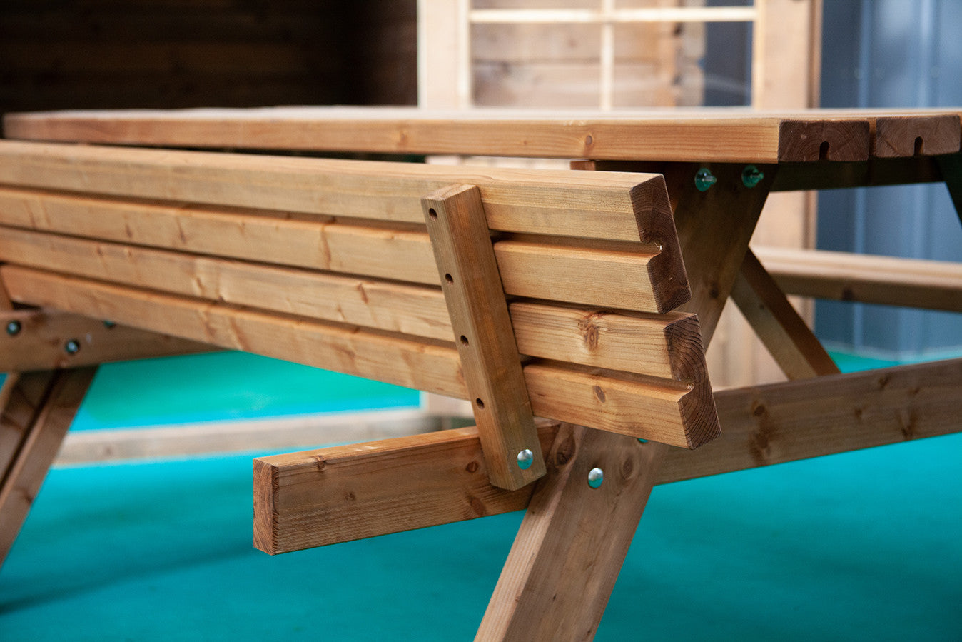 Tavolo Da Picnic Losa Esterni Da Vivere Con Dettagli Metallici