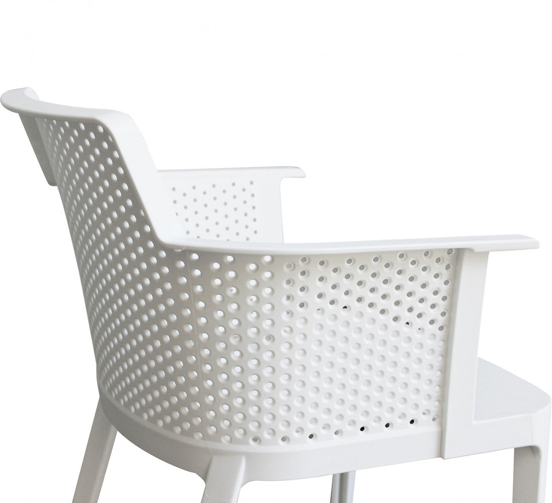 Dettaglio della struttura in polipropilene della poltrona Cathy.