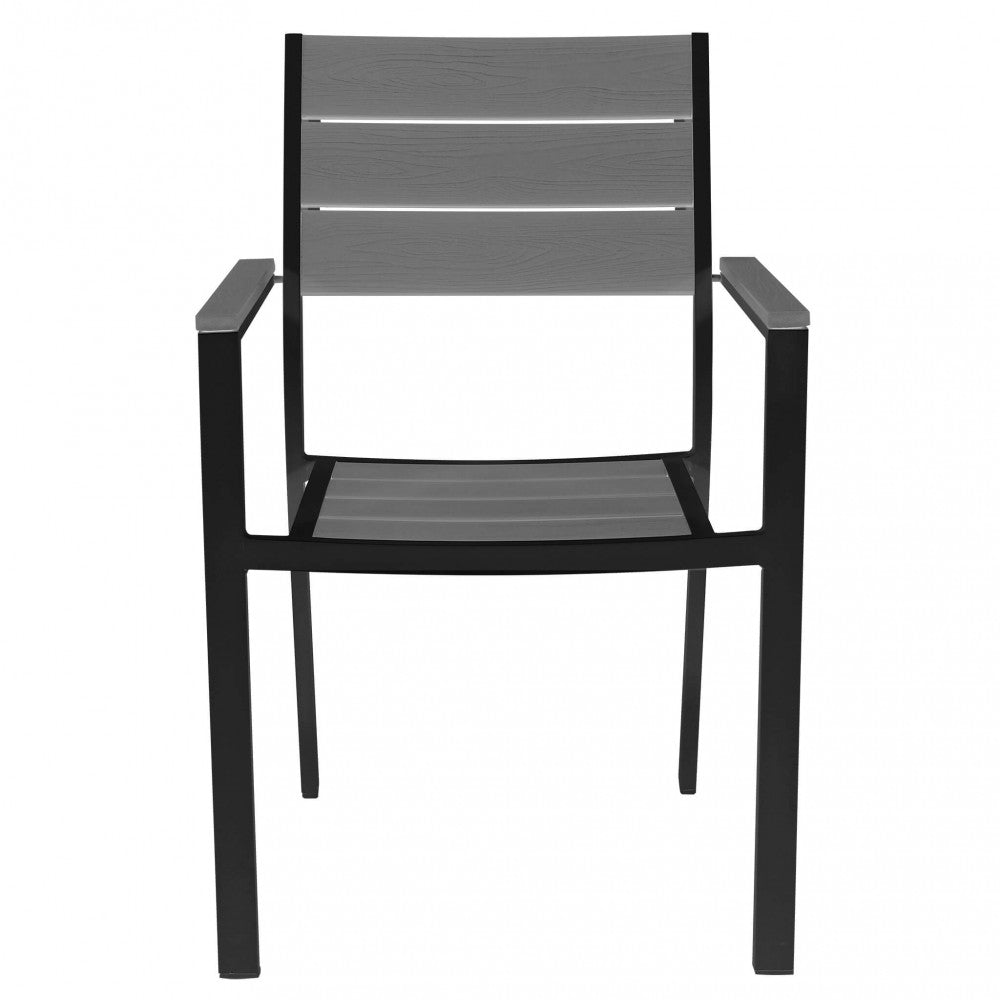 Poltrona da Esterno Cervia impilabile con struttura in alluminio antracite e doghe in polywood grigio.