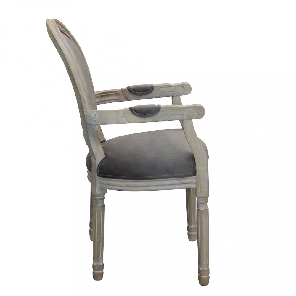 Profilo laterale della Poltrona Constance, che mette in risalto l'inclinazione ergonomica dello schienale e la solidità delle gambe in legno.