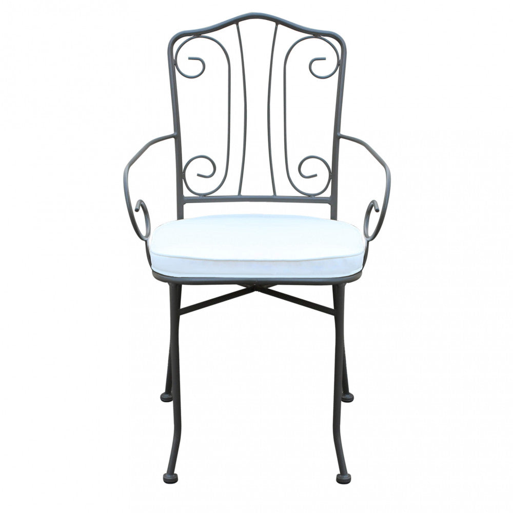 Poltrona da Esterno Demetra in ferro verniciato antracite con cuscino bianco.