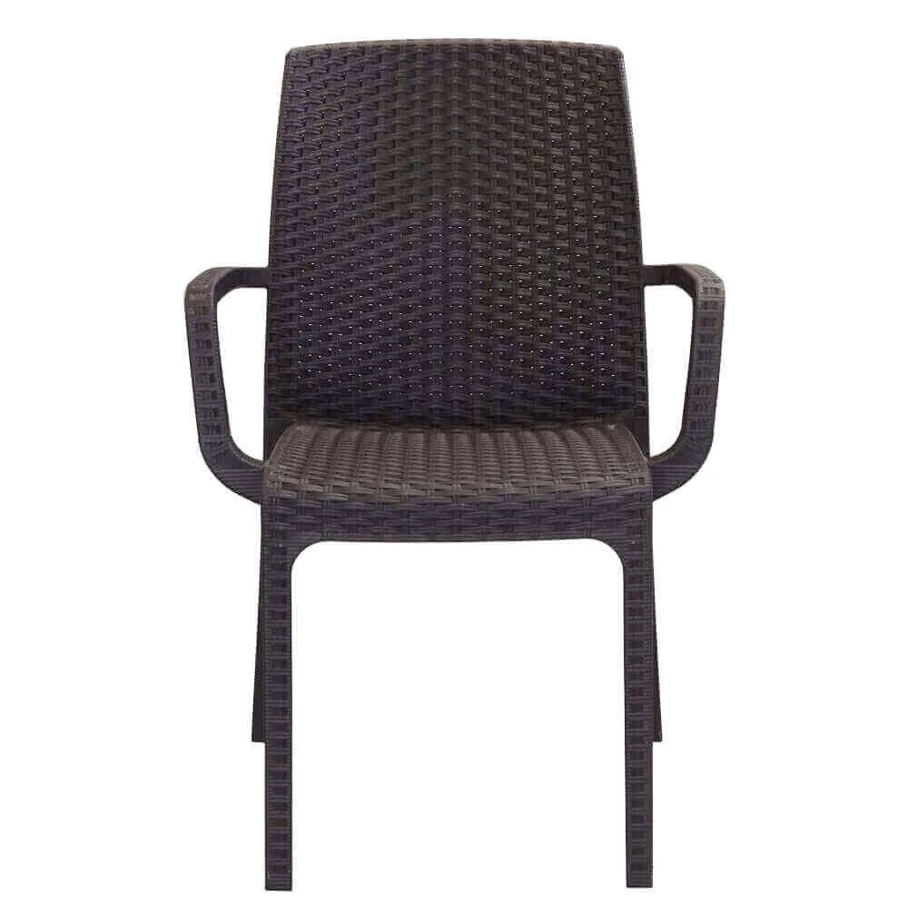 Poltrona Indiana in poly rattan marrone scuro con braccioli, impilabile per esterni, vista frontale