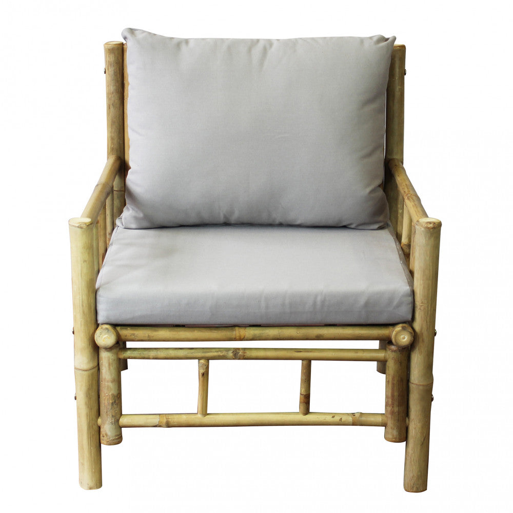 Poltrona Margarita in bamboo con cuscino, design naturale.