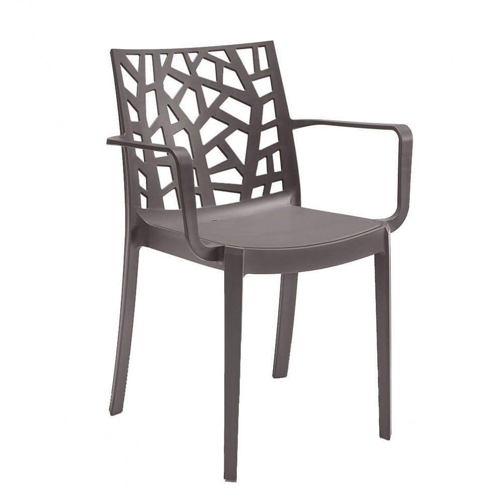 Poltrona Matrix impilabile color taupe, in polipropilene con tappi antiscivolo.