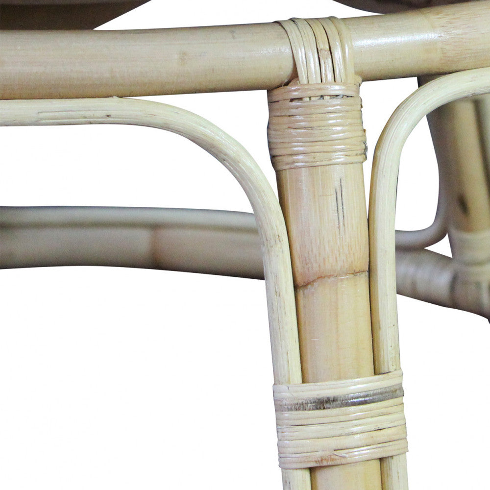 Dettaglio della trama in fibra naturale della poltrona Piña Colada.