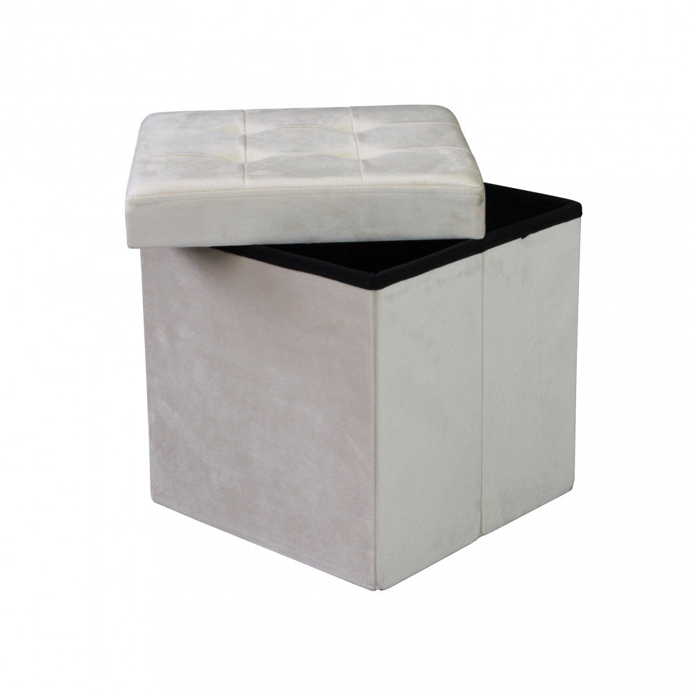Pouf contenitore in velluto beige con il coperchio parzialmente sollevato, rivelando il vano interno.