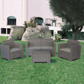 Il Salotto Nebraska 2P completo, ambientato in un giardino, che mostra l'eleganza e la funzionalità per il relax all'aperto