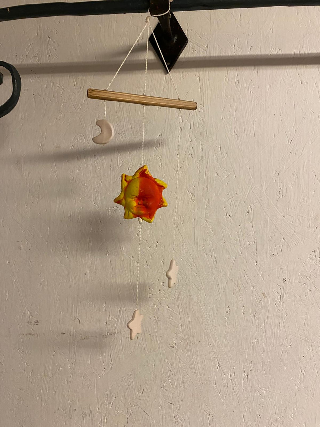 Scacciapensieri con sole e Luna