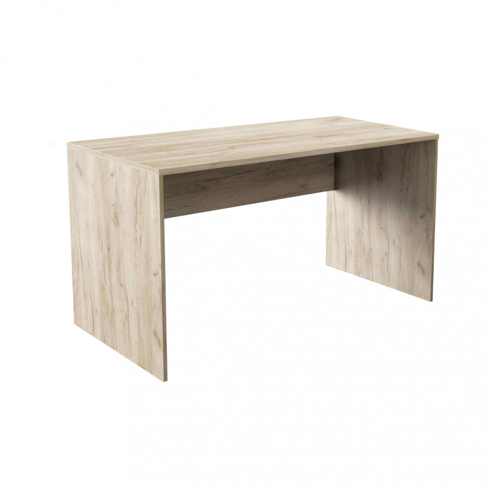 Scrivania Josie isolata su sfondo bianco, che evidenzia la struttura robusta e il design minimalista a pannelli.