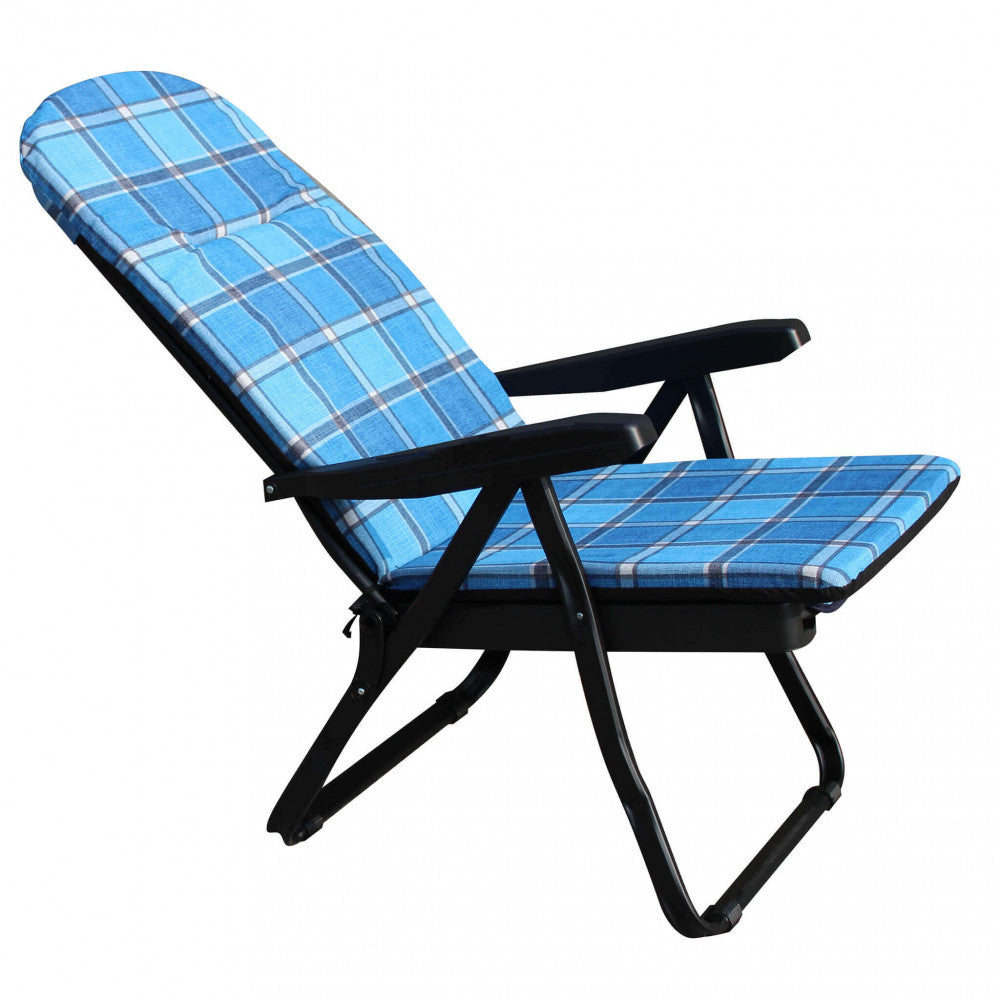 Profilo della poltrona relax Cipro con braccioli ergonomici e seduta imbottita.