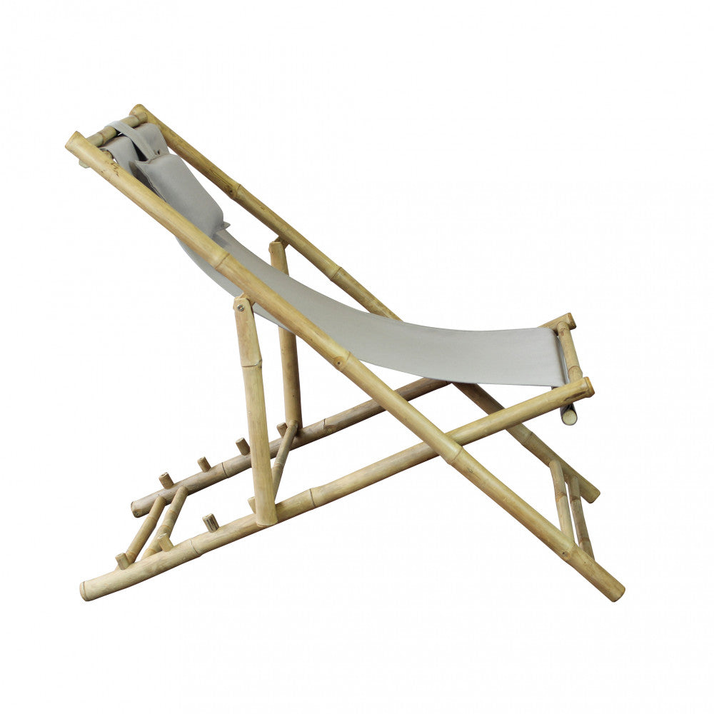 Dettaglio della struttura in legno e del cuscino della sdraio dondolo Daiquiri.