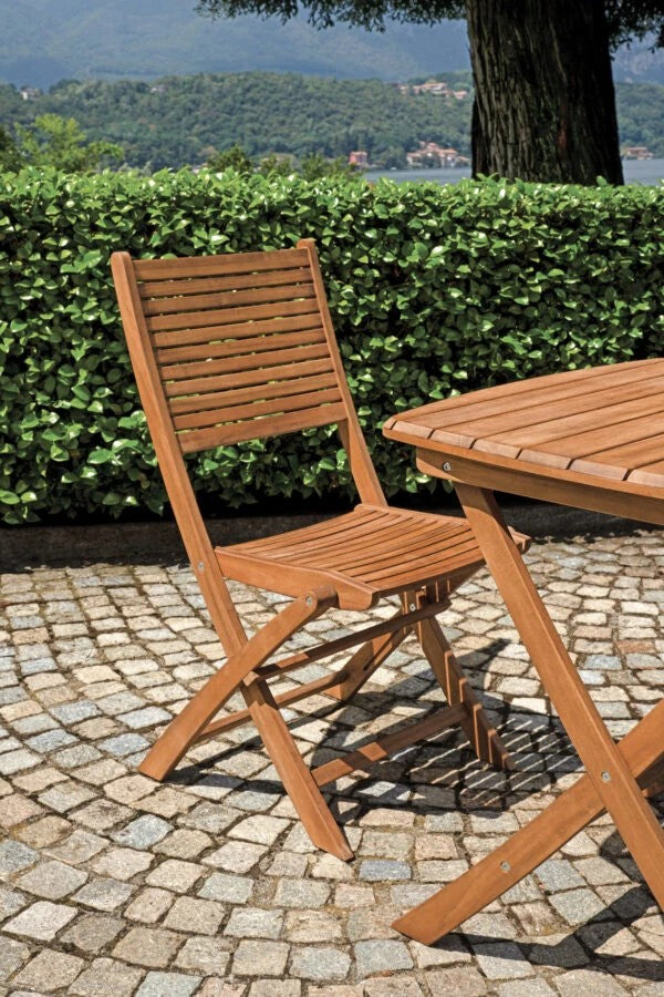 Sedia pieghevole in legno di acacia naturale, modello CHL01.